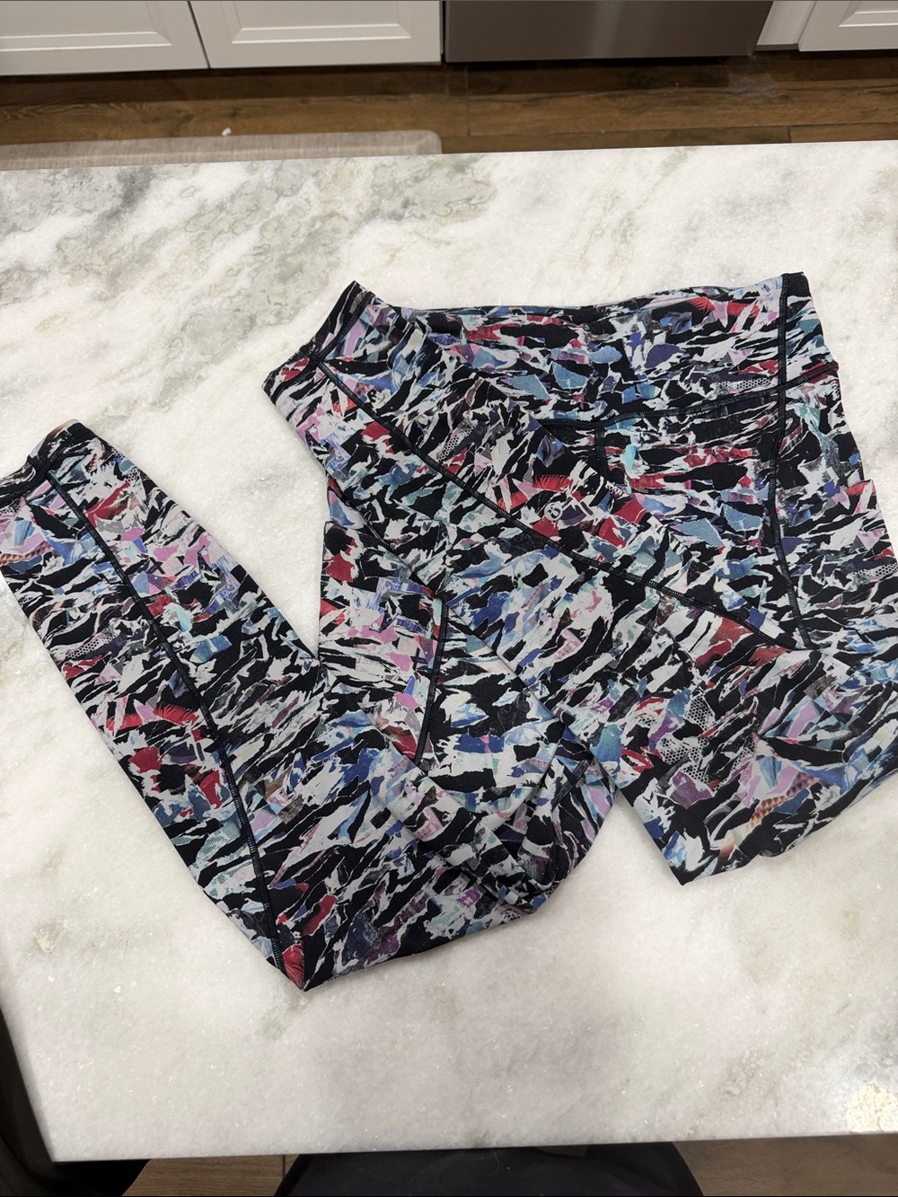 Lululemon abstract leggings